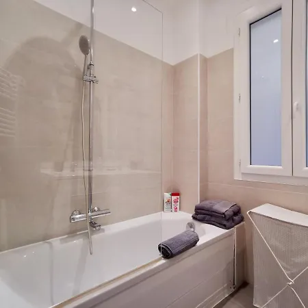 Apartment Le Palazzo 219 By Booking Guys Nice
